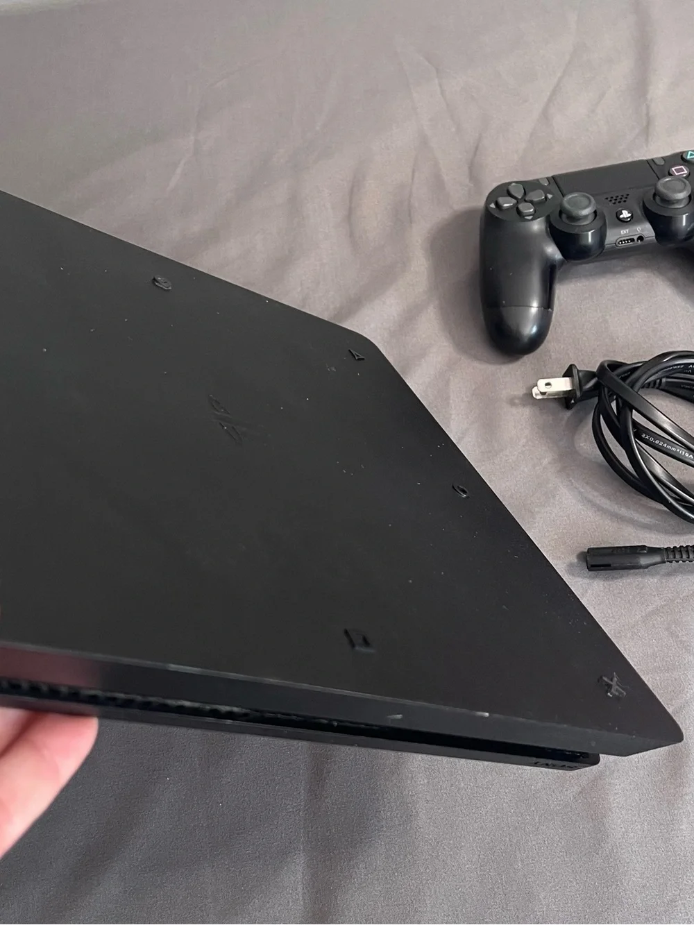 Sony PlayStation 4 Slim Console PS4 500GB W/ Wireless Controller & Cable
